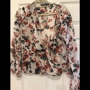 Blouse with flowers medium
